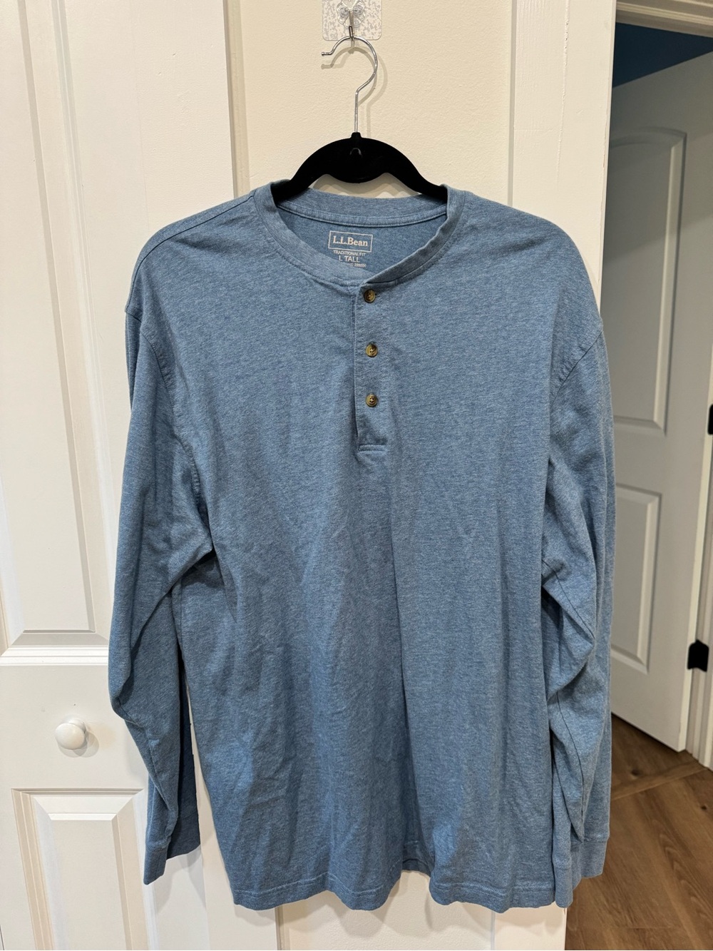 L.L. Bean Men's Slate Blue Henley Long-Sleeve Shirt